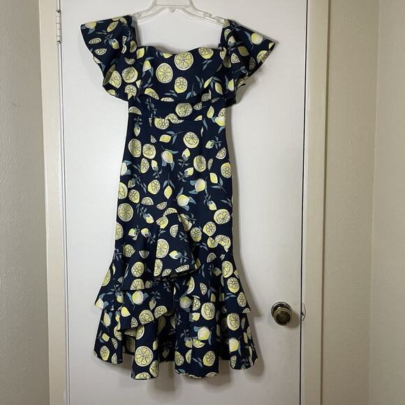 NEW! Fame and Partners Sasha Off the Shoulder Dress in Lemon Print size US 0 - Picture 3 of 10